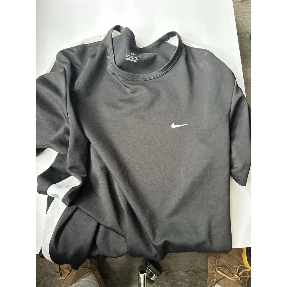 Nike Dri-FIT UV Shirt Mens L Black Short Sleeve Athletic Running Top Lightweight
